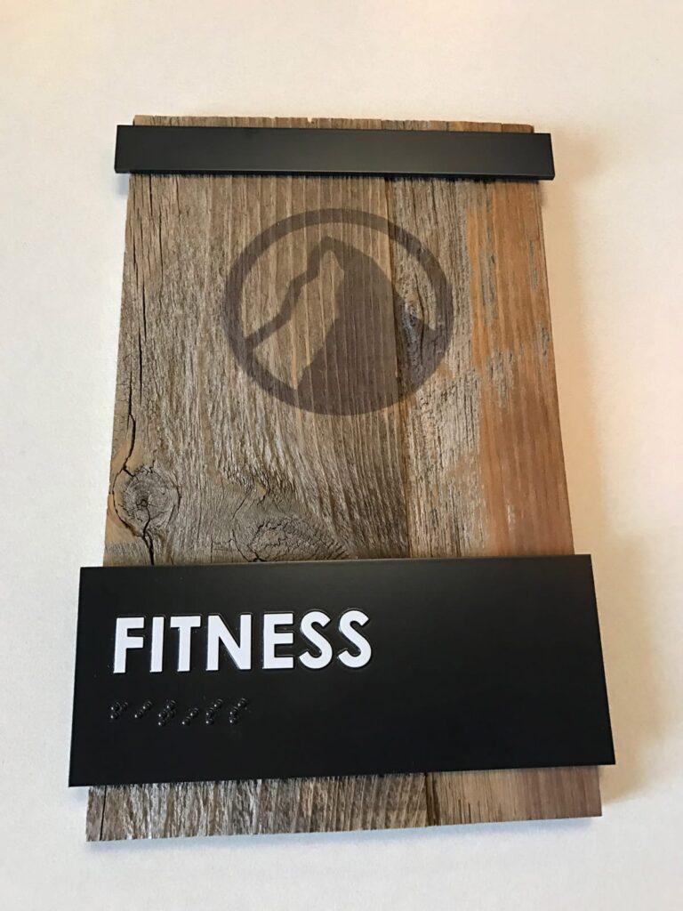Novacryl PT Series Ubergrippen Fitness Room